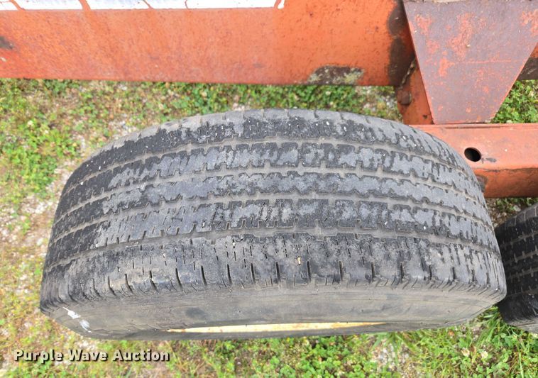 image for item DU7877 Farm Hand hay trailer