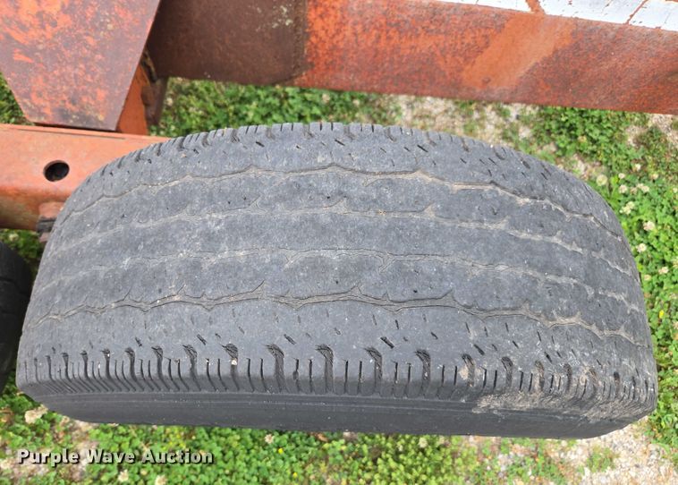 image for item DU7877 Farm Hand hay trailer