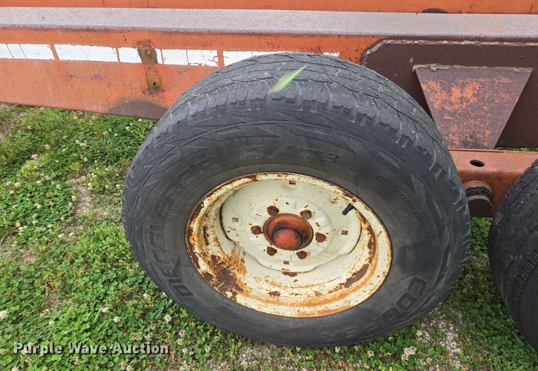 image for item DU7877 Farm Hand hay trailer