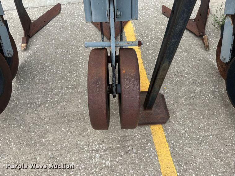 image for item DU7883 Field cultivator