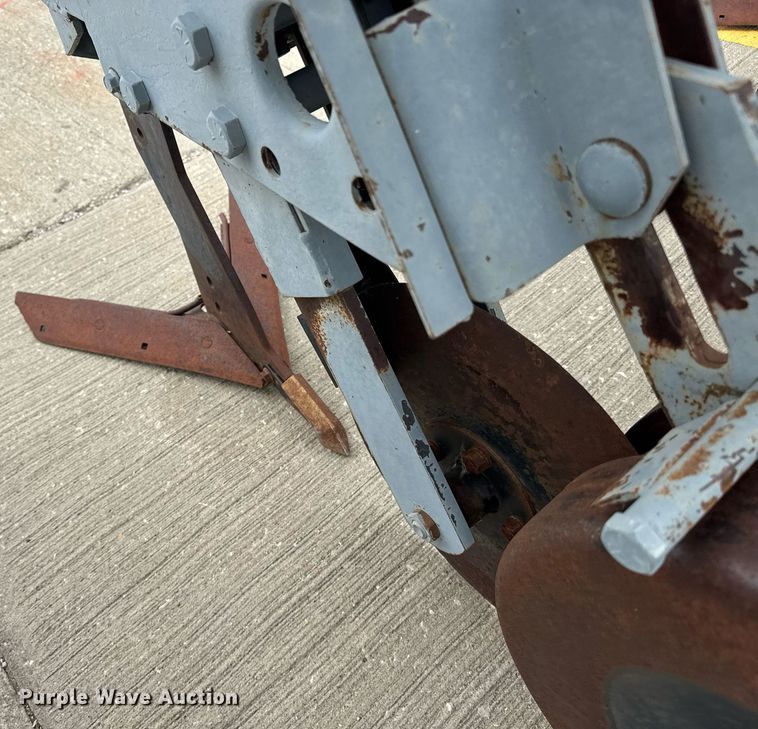 image for item DU7883 Field cultivator