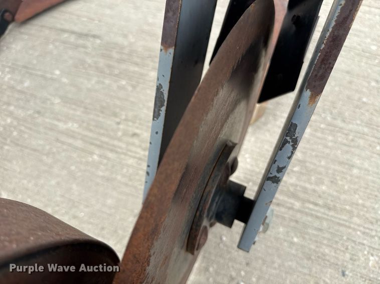 image for item DU7883 Field cultivator