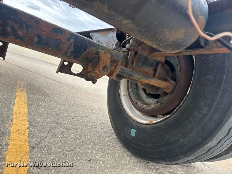 image for item DU7884 Silver Eagle trailer dolly