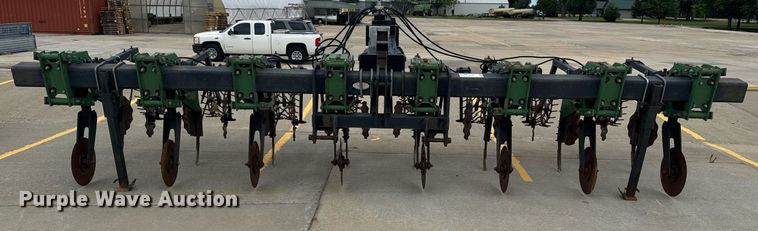 image for item DU7885 Schlagel strip-till