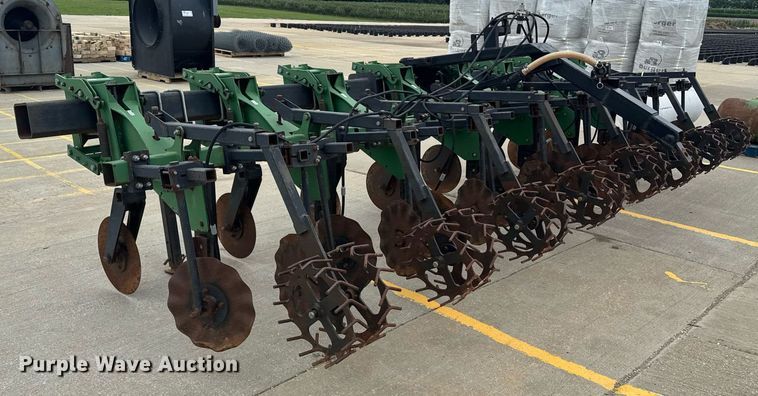 image for item DU7885 Schlagel strip-till