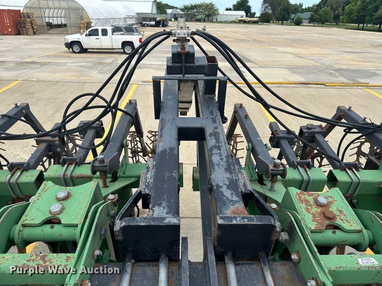 image for item DU7885 Schlagel strip-till