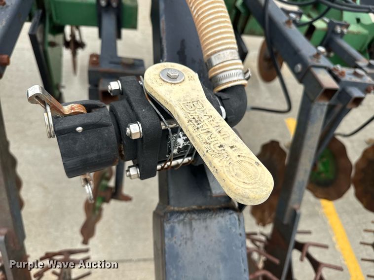 image for item DU7885 Schlagel strip-till