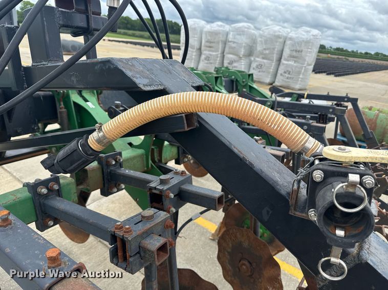image for item DU7885 Schlagel strip-till