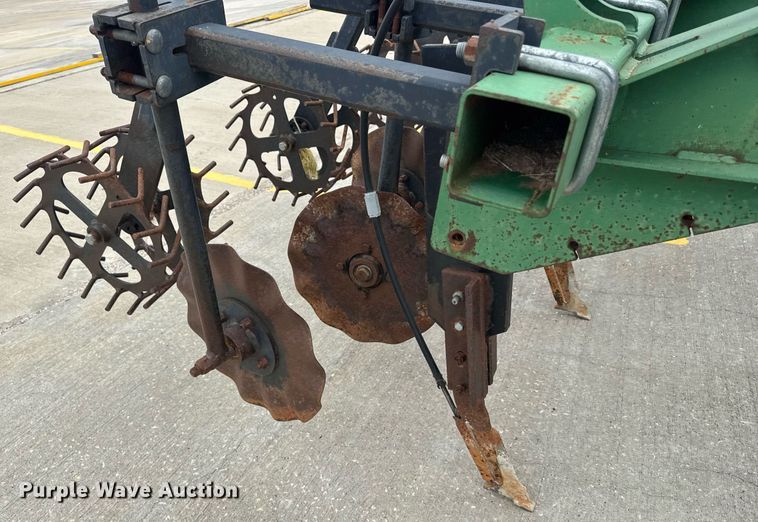 image for item DU7885 Schlagel strip-till