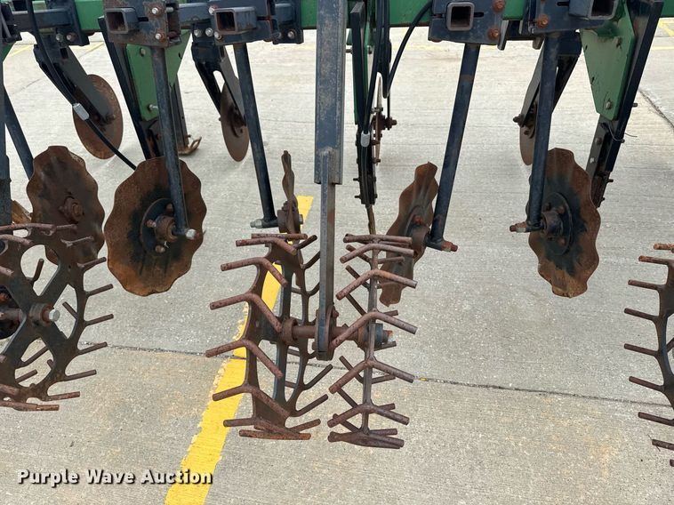 image for item DU7885 Schlagel strip-till