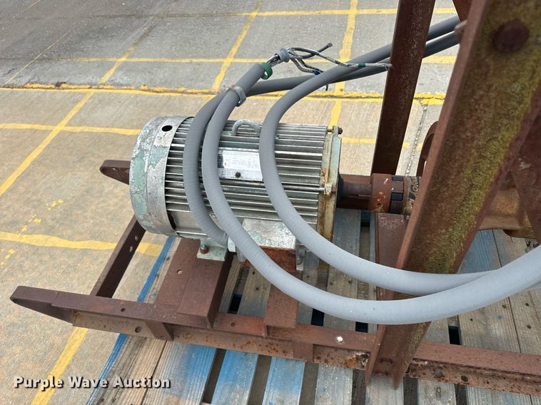 image for item DU7889 Irrigation equipment