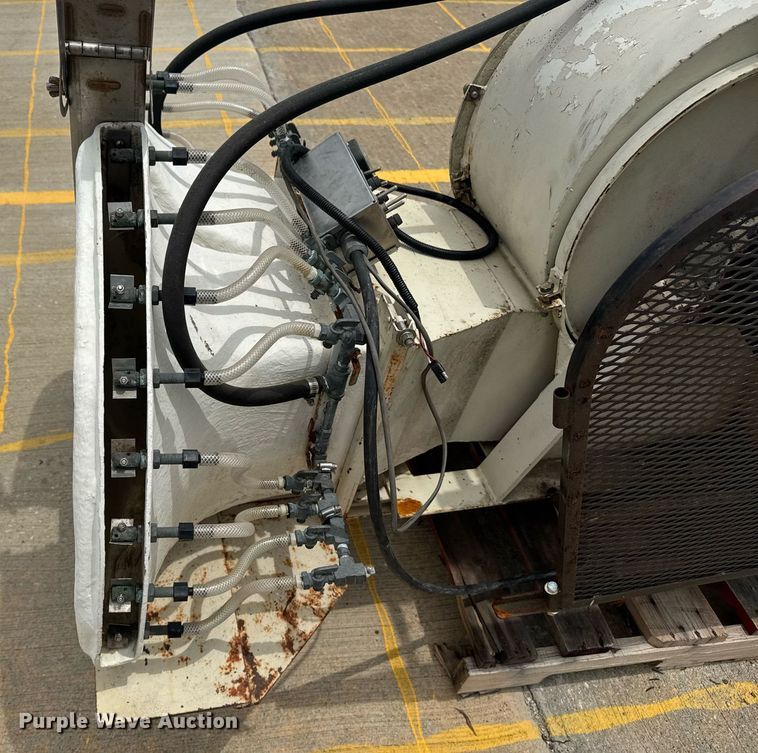 image for item DU7897 Agtec sprayer