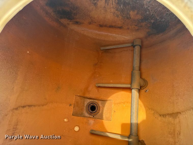 image for item DU7897 Agtec sprayer