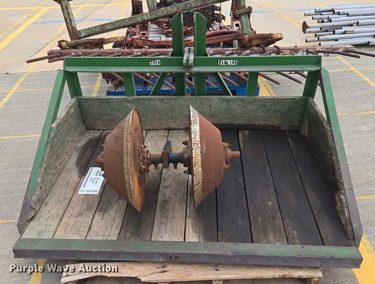 image for item DU7900 Tillage equipment