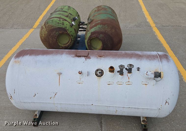 image for item DU7900 Tillage equipment