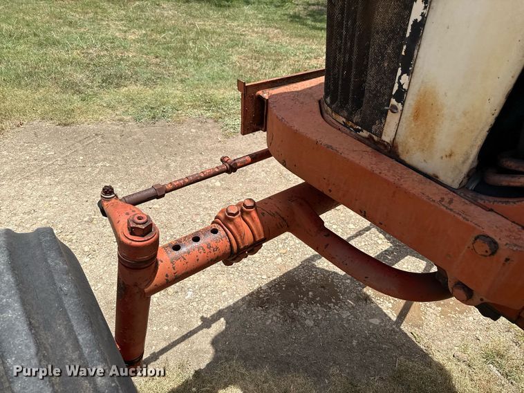 image for item DX5602 Case 1030 Comfort King  tractor