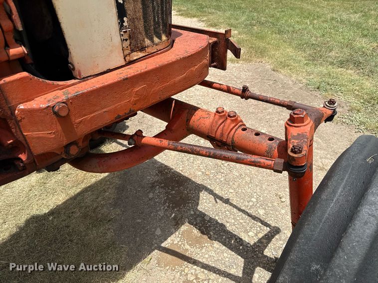 image for item DX5602 Case 1030 Comfort King  tractor