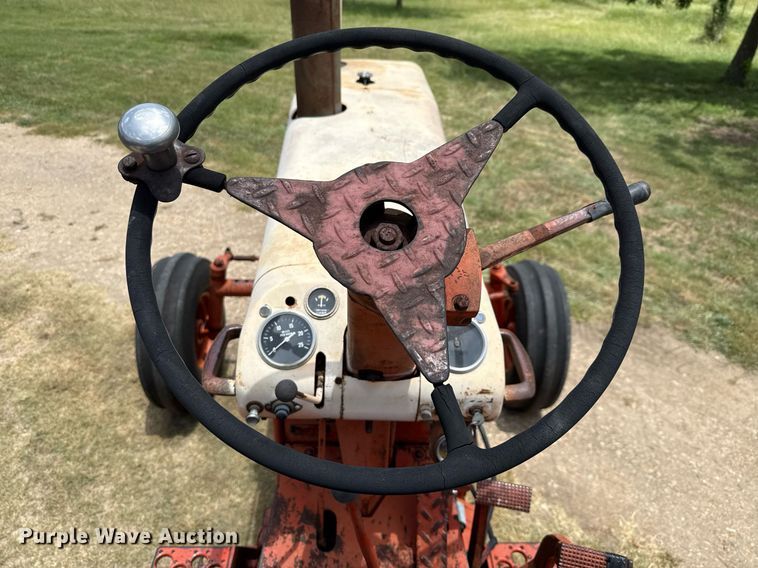 image for item DX5602 Case 1030 Comfort King  tractor