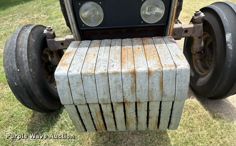 image for item DX5603 1984 Massey Ferguson 3545 tractor