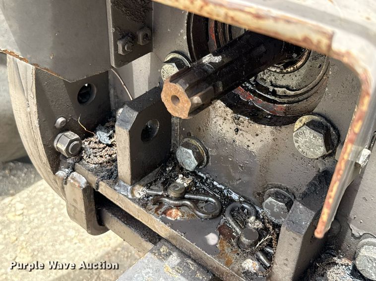 image for item DX5603 1984 Massey Ferguson 3545 tractor