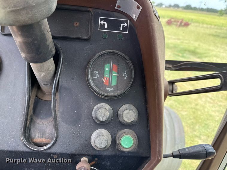 image for item DX5603 1984 Massey Ferguson 3545 tractor