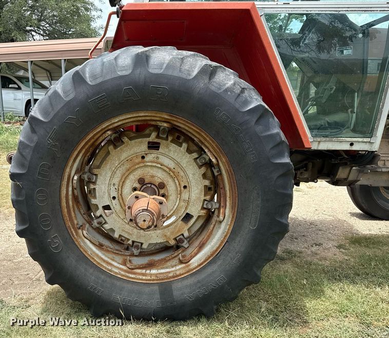 image for item DX5603 1984 Massey Ferguson 3545 tractor