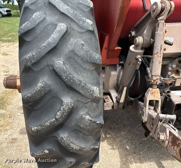 image for item DX5603 1984 Massey Ferguson 3545 tractor