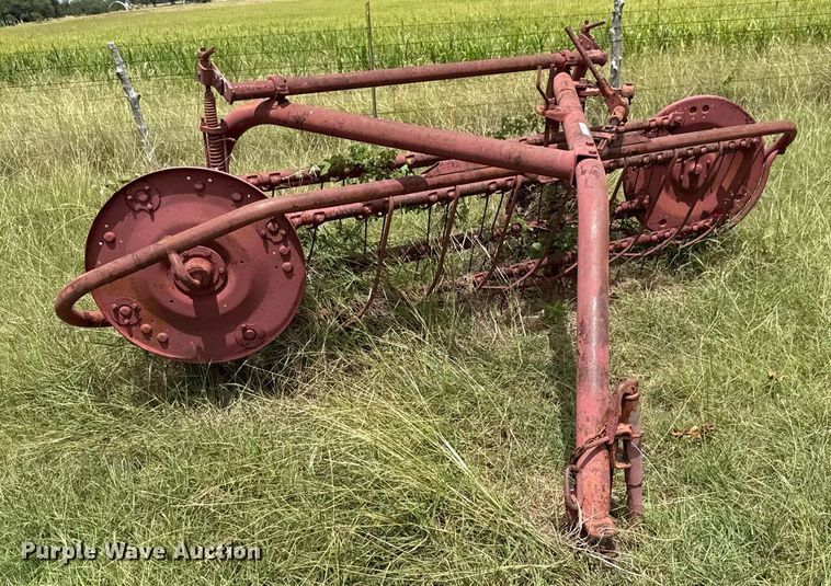image for item DX5605 Massey Ferguson 37 hay rake