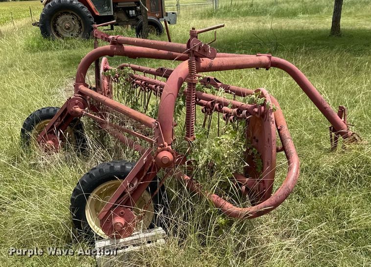 image for item DX5605 Massey Ferguson 37 hay rake