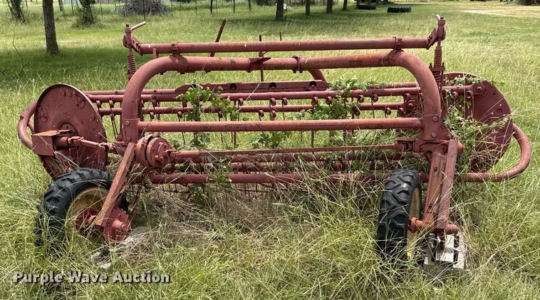 image for item DX5605 Massey Ferguson 37 hay rake