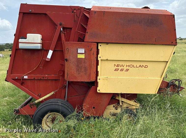 image for item DX5606 1987 New Holland 853 round baler