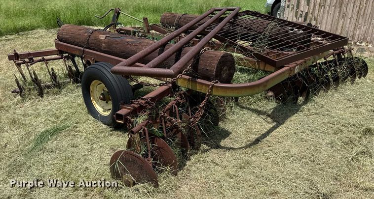 image for item DX5618 John Deere 115 off-set disk