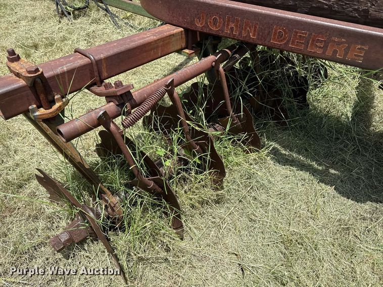 image for item DX5618 John Deere 115 off-set disk