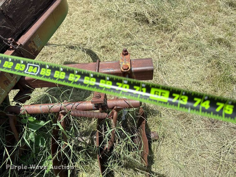 image for item DX5618 John Deere 115 off-set disk