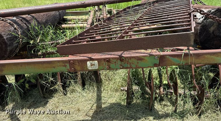 image for item DX5618 John Deere 115 off-set disk