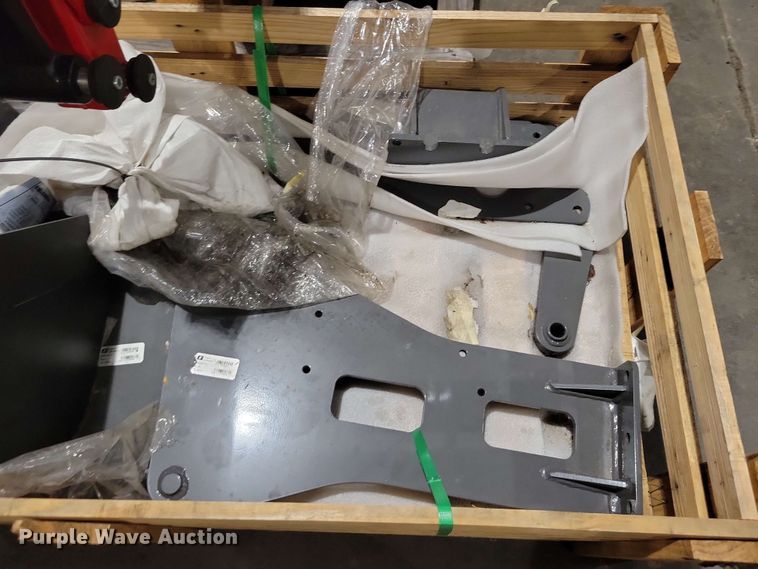 image for item DX7084 2020 Massey Furgeson  CB 85 backhoe attachment