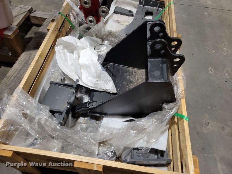 image for item DX7084 2020 Massey Furgeson  CB 85 backhoe attachment