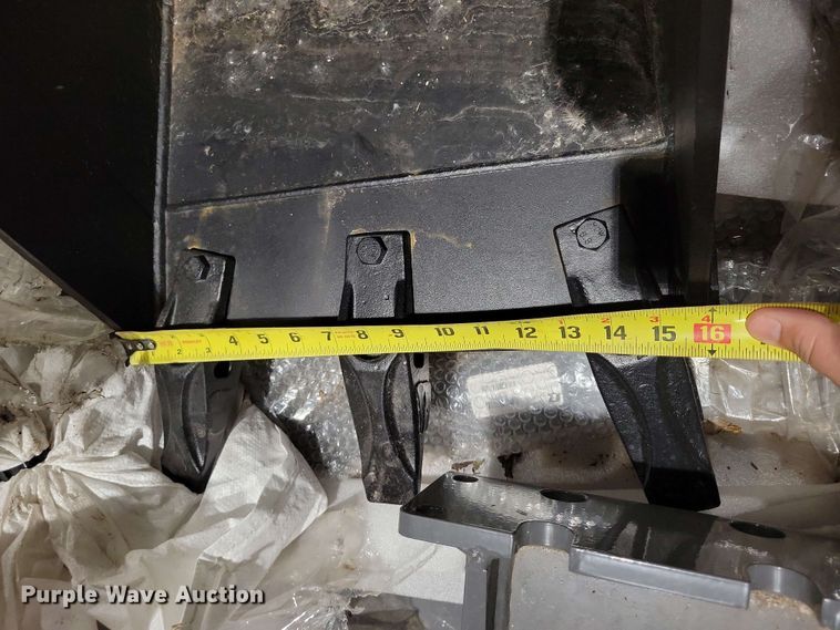 image for item DX7084 2020 Massey Furgeson  CB 85 backhoe attachment