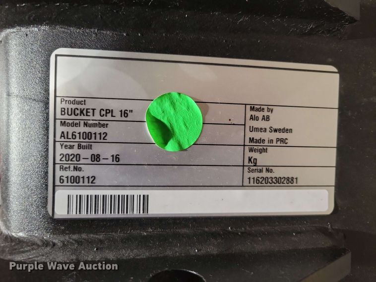 image for item DX7084 2020 Massey Furgeson  CB 85 backhoe attachment