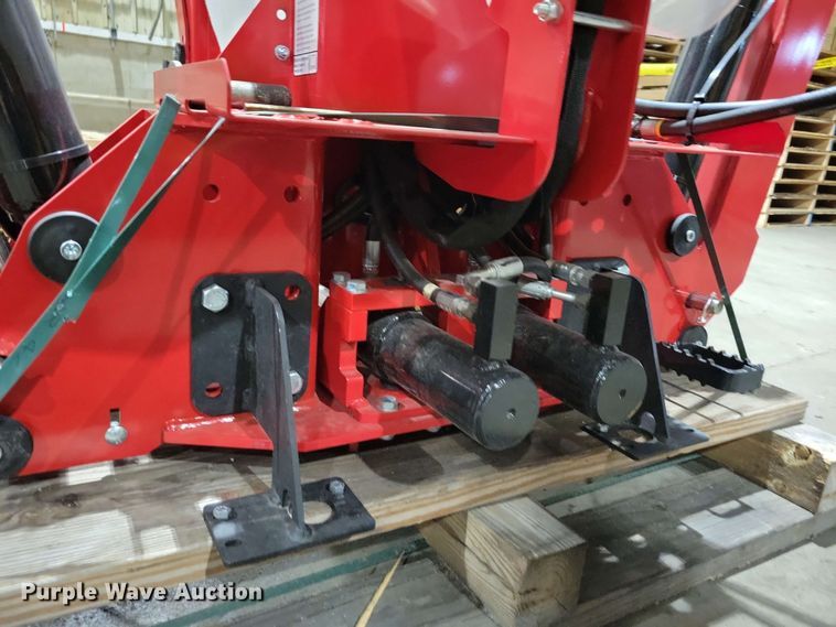 image for item DX7084 2020 Massey Furgeson  CB 85 backhoe attachment