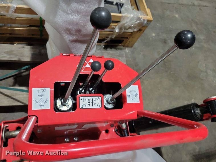 image for item DX7084 2020 Massey Furgeson  CB 85 backhoe attachment