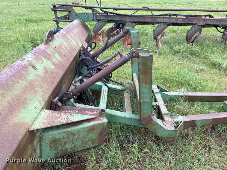 image for item DY2535 John Deere 534 tractor dozer blade