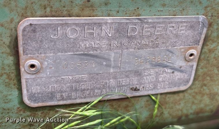 image for item DY2535 John Deere 534 tractor dozer blade