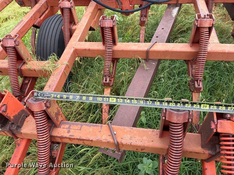 image for item DY2537 Krause 1506 field cultivator