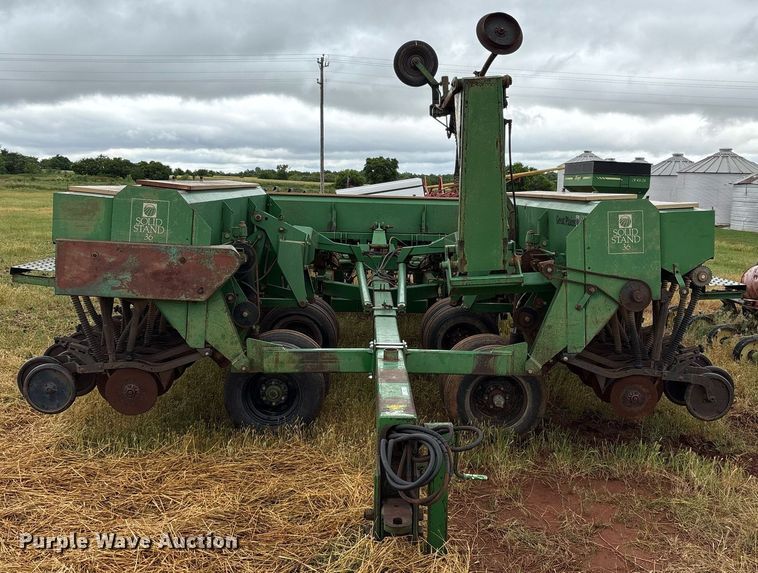 image for item DY2542 Great Plains Solid Stand 36 grain drill