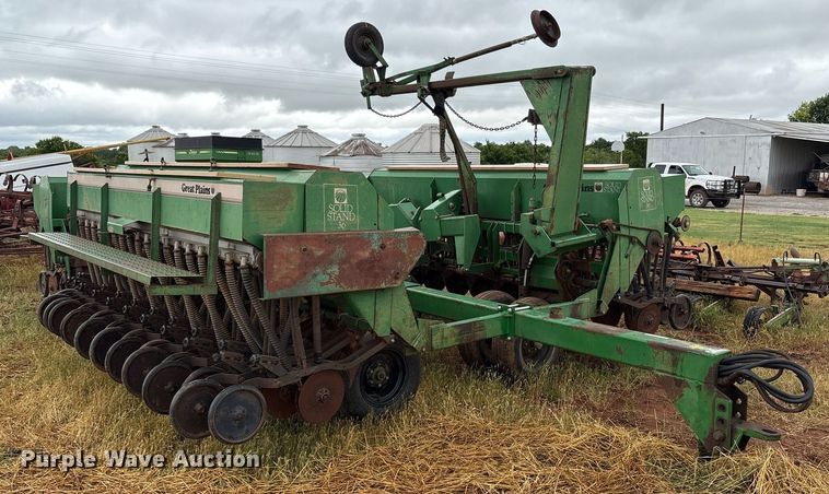 image for item DY2542 Great Plains Solid Stand 36 grain drill