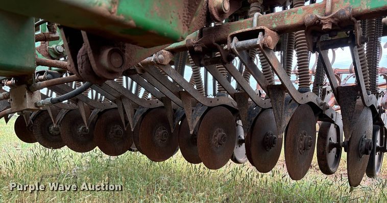 image for item DY2542 Great Plains Solid Stand 36 grain drill