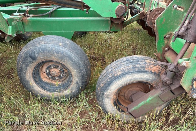 image for item DY2542 Great Plains Solid Stand 36 grain drill