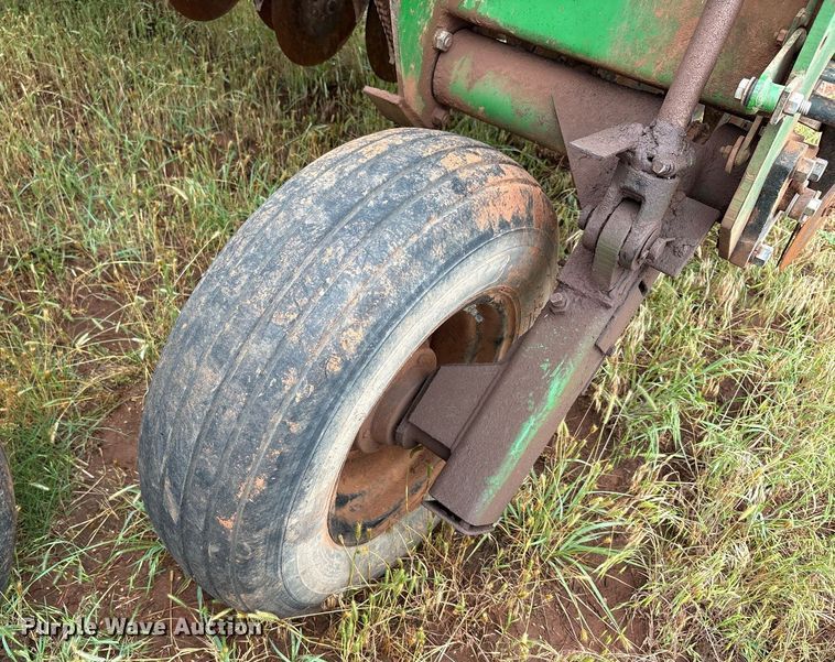 image for item DY2542 Great Plains Solid Stand 36 grain drill