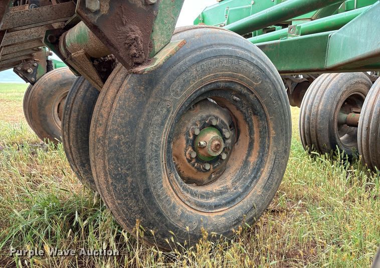 image for item DY2542 Great Plains Solid Stand 36 grain drill